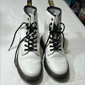 Doc Martin lace combat boots good condition White Leather Lace-Up Boots